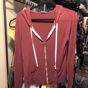 Brandy Melville zip up
